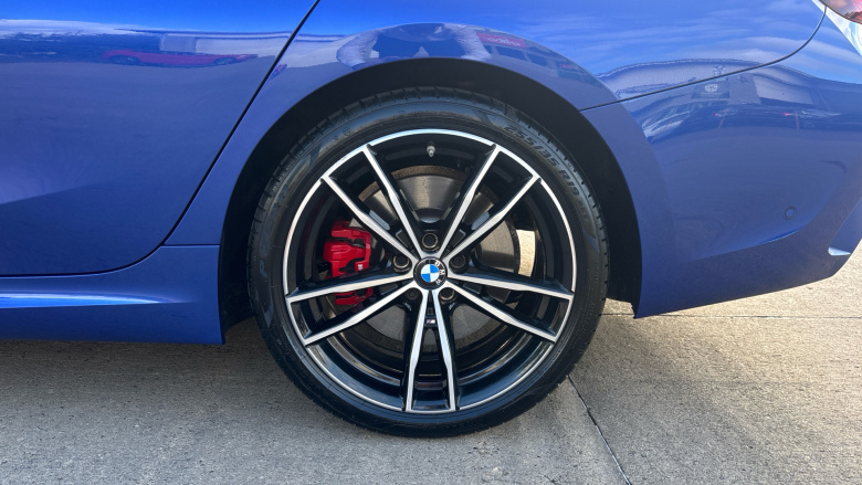 BMW 3 Series 320i M Sport 4dr Step Auto Petrol Saloon